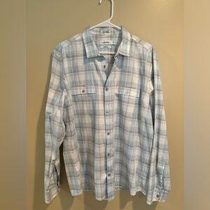 Men’s dress flannel shirt. Size XL.